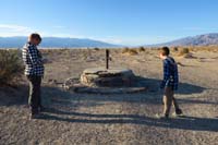 73-Mommy_and_Kenny_checking_out_Stovepipe_Wells
