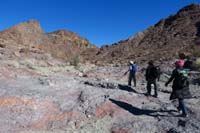 35-everyone_enjoying_the_scenery_as_we_hike_out