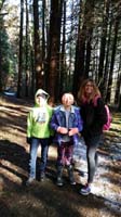 04-hiking_at_Peavey_Arboretum