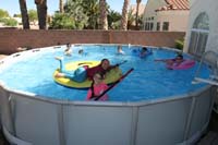 077-pool_fun-water_fight