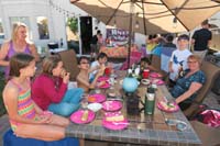 078-party_fun