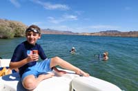 22-women_float_in_water_with_their_beer-Kenny_with_his_Fanta