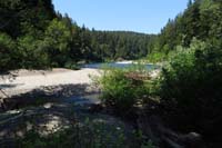 039-Smith_River_scenery-no_time_to_check_it_out,need_to_get_back_to_Mommy