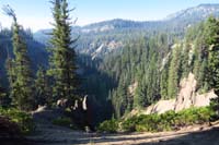 090-scenic_view-too_early_in_morning_for_good_picture