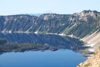 04-zoom_of_mirror_reflection_on_water