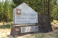 002-arrived_at_Newberry_National_Volcanic_Monument-no_place_to_park_for_family_photo