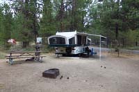 008-our_campsite-probably_the_worst_for_the_trip,but_it_worked_out_fine