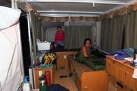 103-Darby_and_Faye_sleeping_here_too-Lisa_and_Cheyenne_rented_room_in_house-should_have_stayed_here