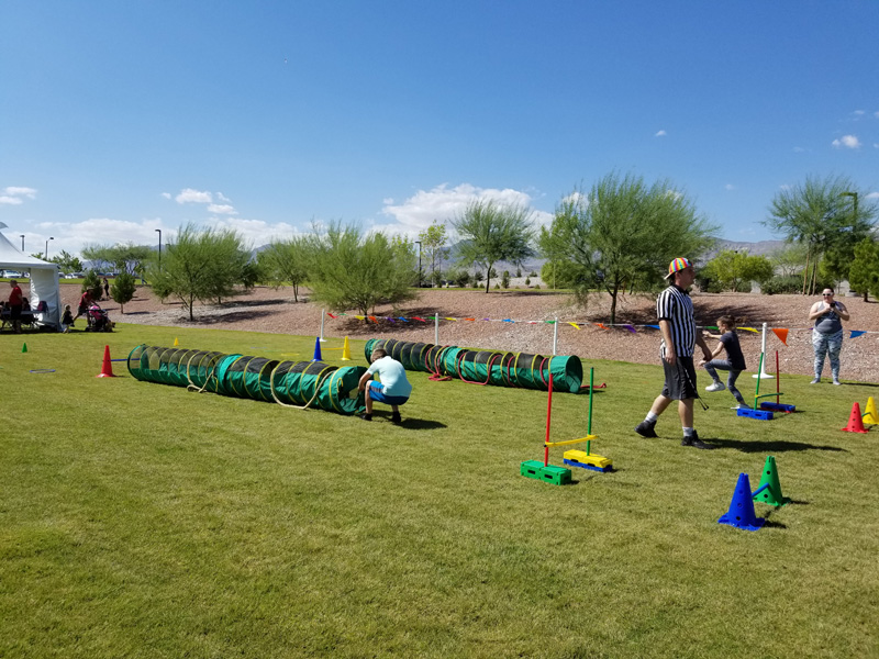 41-Kenny_participates_in_obstacle_course_race