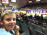 28-Daddy_took_Kenny_to_see_the_Harlem_Globetrotters_at_the_Orleans_Arena
