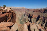 14-Mommy_at_edge_with_amazing_view
