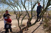 102-family_photo_time_of_the_kids_at_a_local_park