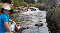 09-Kenny_dipping_his_feet_in_the_water