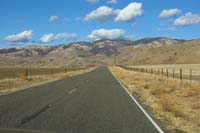 05-scenery_along_the_road