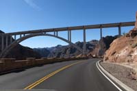 05-Hoover_Dam_bypass_bridge