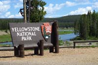 01-entering_Yellowstone_NP_via_the_south_entrance