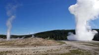 014-rare_and_amazing_seeing_Beehive_and_Old_Faithful_at_the_same_time