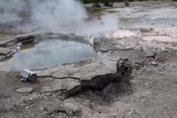 18-Veteran_Geyser-hole_is_breathing