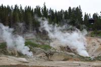 46-Ledge_Geyser_Group-currently_a_venting_fumarole_until_eruption