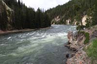 09-Yellowstone_River_upstream_of_waterfall