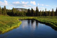 10-Gibbon_River-Norris_Geyser_Basin_in_distance
