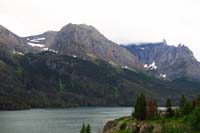 099-Saint_Mary_Lake_with_pretty_scenery