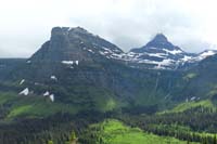 27-scenic_view-glacial_feature-arete_in_center,hanging_valley,truncated_spur,u-shaped_valley