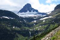 30-glacial_feature-arete_with_layers_of_hanging_valleys_and_waterfalls