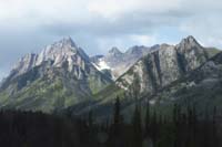 25-scenery_along_highway_to_campsite_by_Lake_Louise