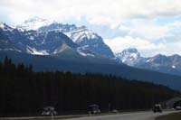 31-scenery_along_highway_to_campsite_by_Lake_Louise
