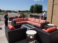 007-community_outdoor_common_area