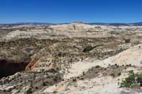 005-Calf_Creeks_Falls_hike_scenery_from_overlookon_Utah_Hwy_12