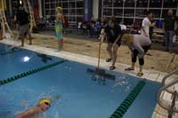 27-pumping_the_lap_counter_as_Kenny_approaches_for_flip_turn