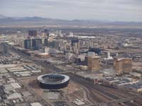 05-new_Raiders_stadium_and_Las_Vegas_Strip