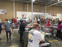 03-Costco_checkout_are_now_spaced_apart_more_and_barriers_installed,limited_foot_court_items
