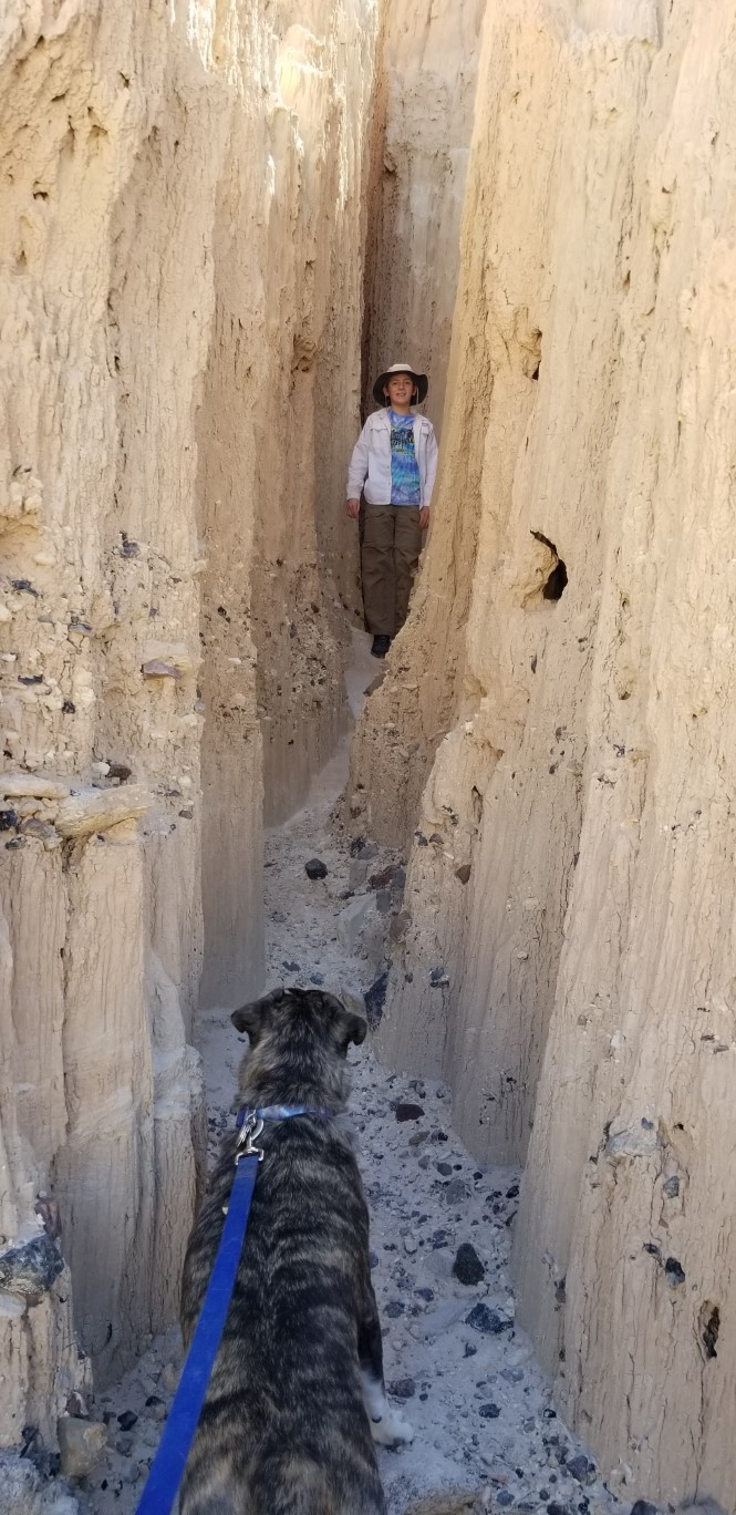 10-lots_of_slot_canyons