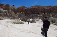 24-family_exploring_the_erosional_features