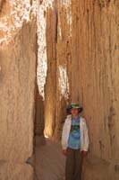 71-Kenny_in_a_slot_canyon
