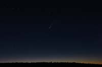 26-pretty_sunset_view_of_the_sky_and_the_comet-920pm