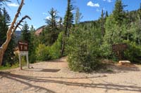 28-end_of_road_is_trailhead_for_Cascade_Falls-we'll_hike_tomorrow,should_have_done_today_since_clear
