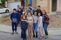 21-class_picture_with_no_Kenny-so_much_for_social_distancing-even_includes_a_teacher