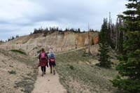 20-hiking_back,family_units_hiked_separately_since_the_girls_took_off_since_a_bit_self-involved