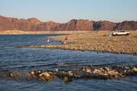 51-more_people_arrive_to_enjoy_sunset_at_the_lake