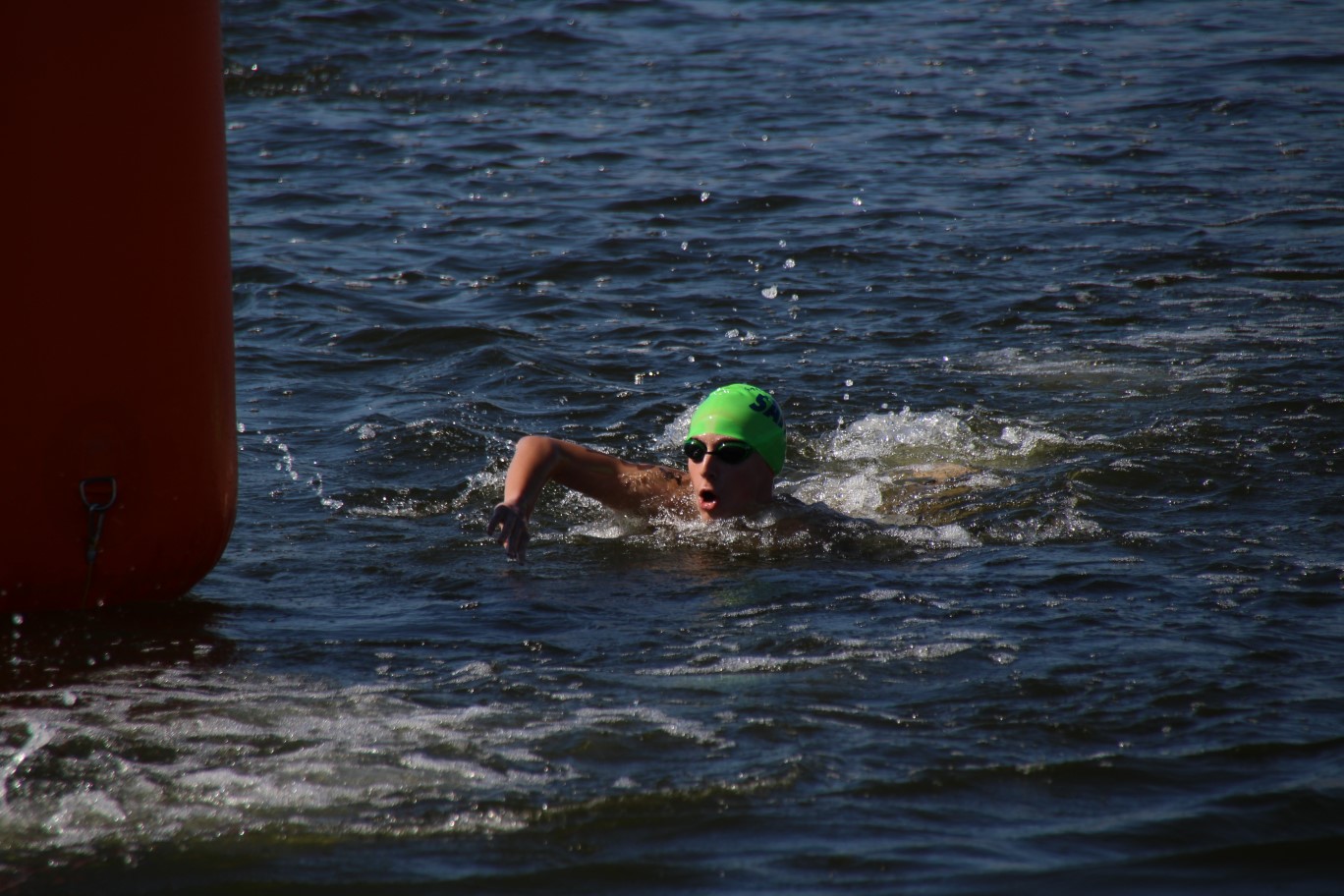 80-rounding_the_buoy