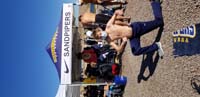 33-stretching_before_the_race