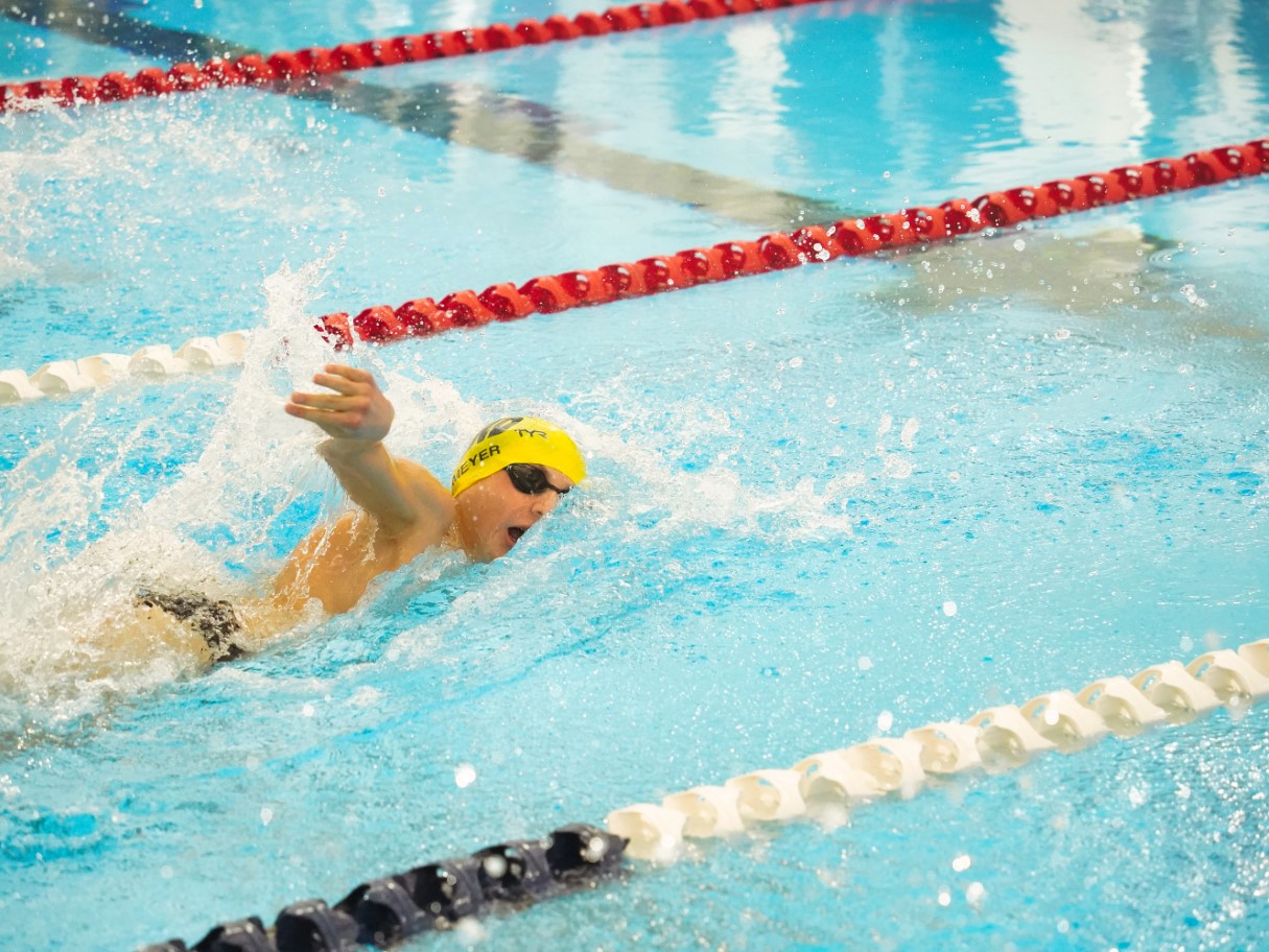 38-Kenny_swimming-from_Jo