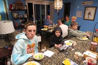 02-Christmas_dinner_with_the_family,but_a_few_days_early