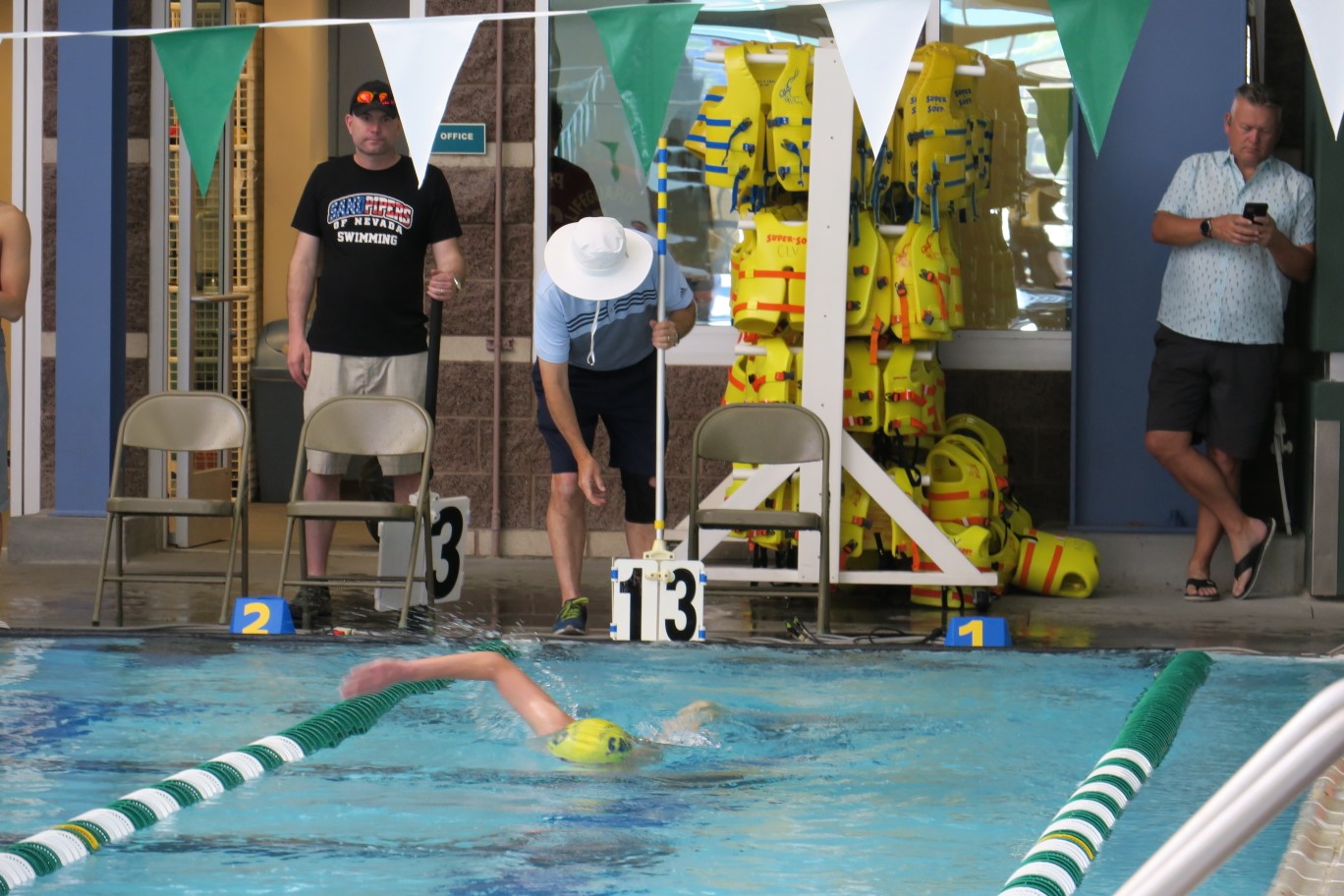 55-Kenny_swimming_800_meter_freestyle
